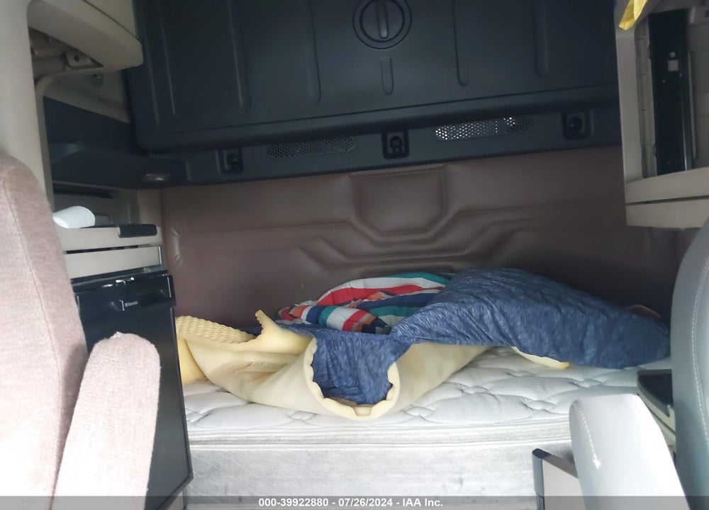2016 FREIGHTLINER CASCADIA 125 VIN: 3AKJGLD52GSHC7278