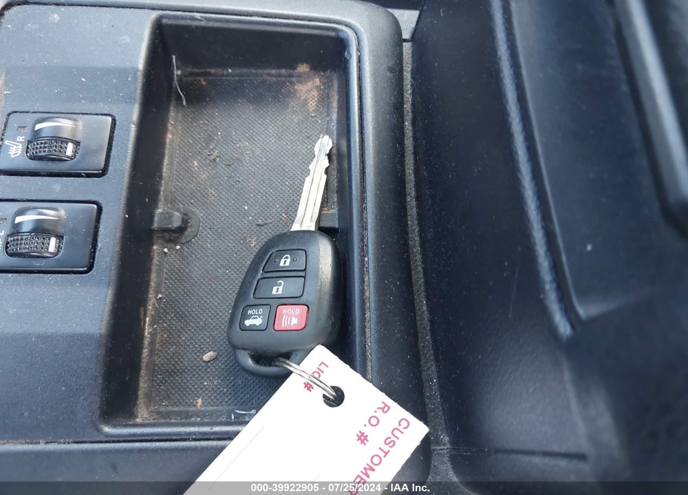 2017 TOYOTA CAMRY XLE VIN: 4T1BF1FK7HU358217