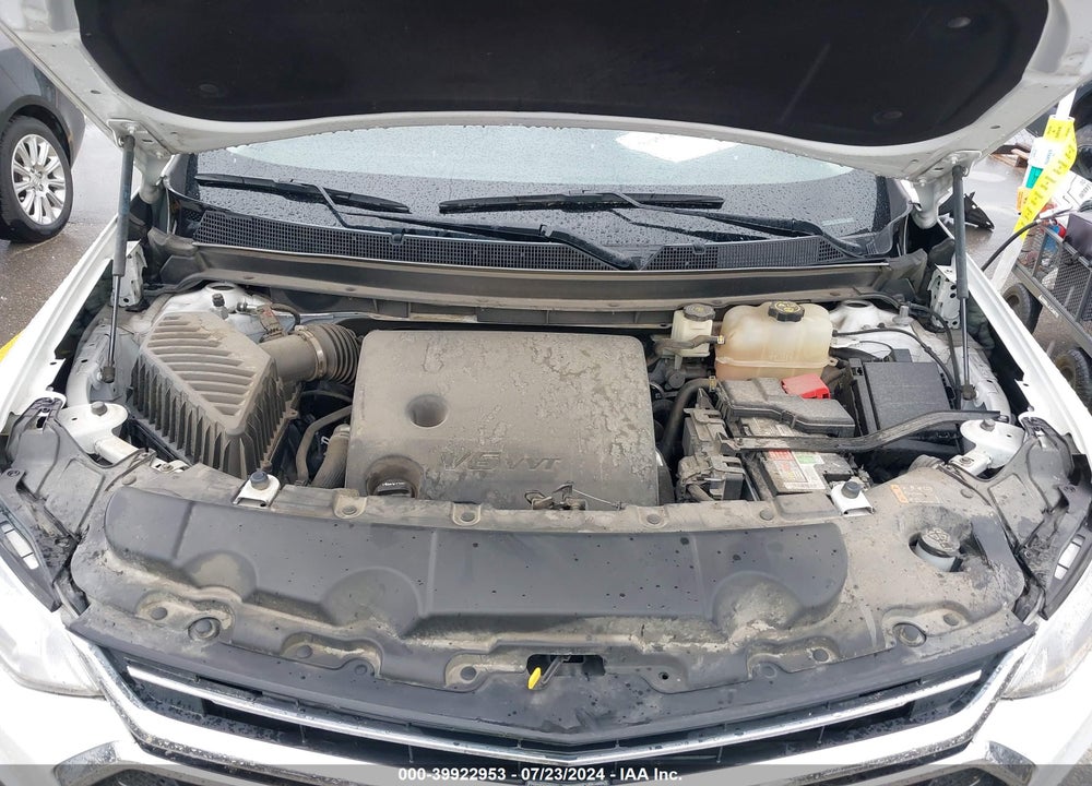 2018 CHEVROLET TRAVERSE 1LT VIN: 1GNERGKW6JJ149358
