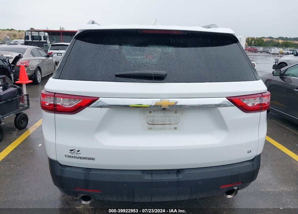2018 CHEVROLET TRAVERSE 1LT VIN: 1GNERGKW6JJ149358