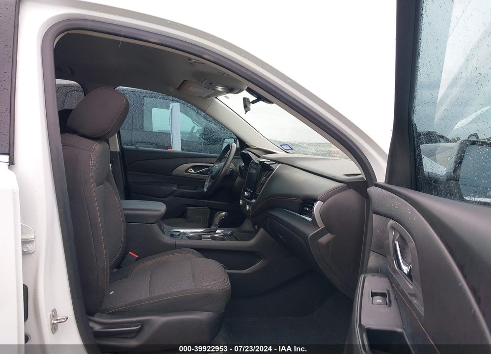 2018 CHEVROLET TRAVERSE 1LT VIN: 1GNERGKW6JJ149358