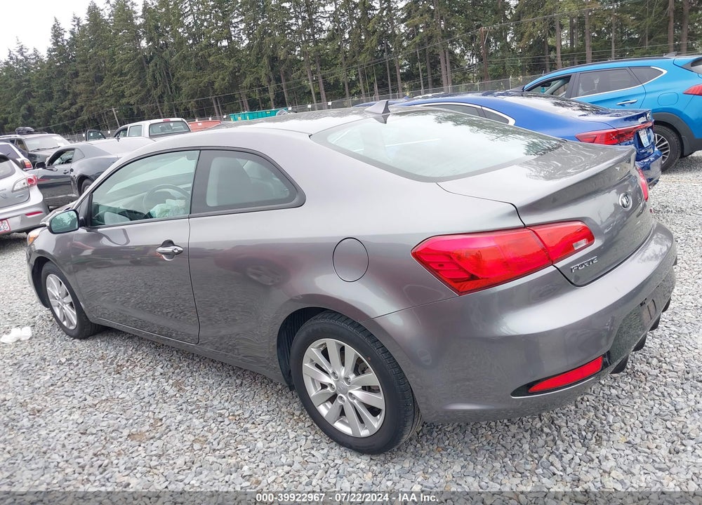 2015 KIA FORTE KOUP EX VIN: KNAFX6A86F5389975