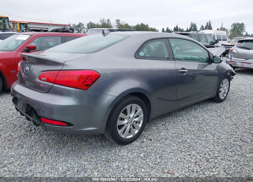 2015 KIA FORTE KOUP EX VIN: KNAFX6A86F5389975