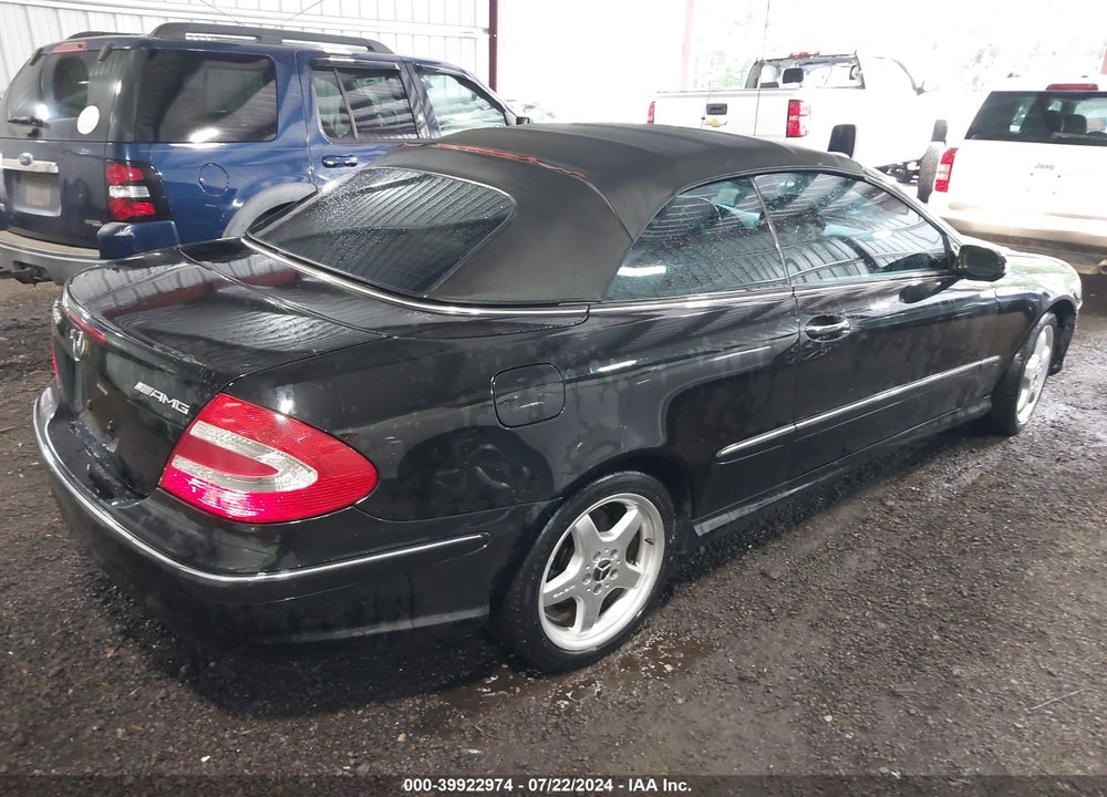 2004 MERCEDES-BENZ CLK 500 VIN: WDBTK75G84T024572