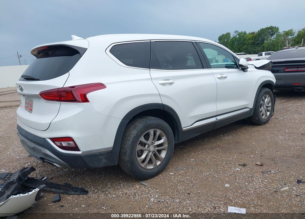 2020 HYUNDAI SANTA FE SEL VIN: 5NMS33AD6LH297959