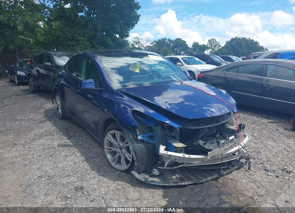 2021 TESLA MODEL Y LONG RANGE DUAL MOTOR ALL-WHEEL DRIVE VIN: 5YJYGAEE0MF184047