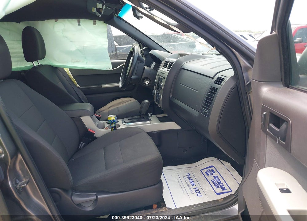 2010 FORD ESCAPE XLT VIN: 1FMCU0DG5AKD39282