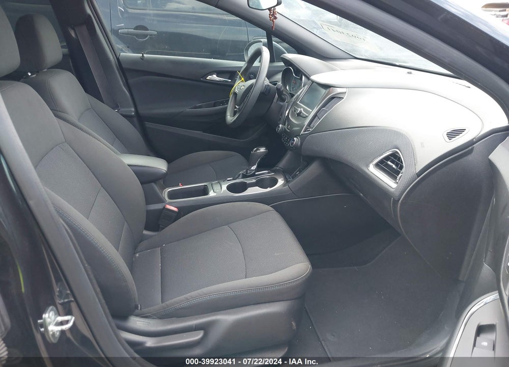 2016 CHEVROLET CRUZE LT AUTO VIN: 1G1BE5SM7G7304654