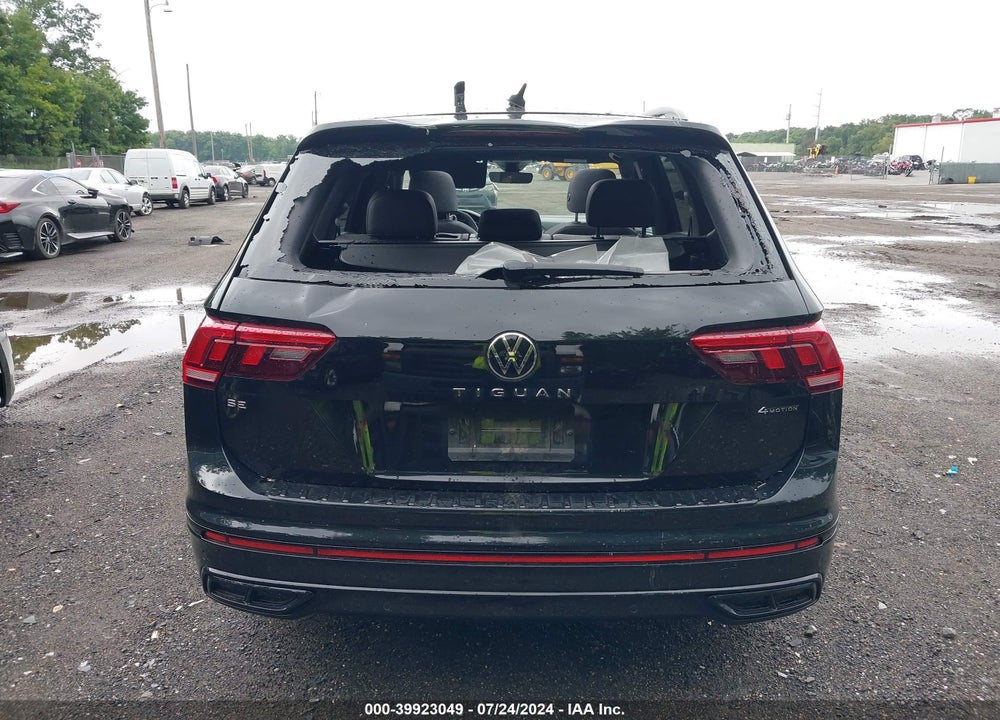 2022 VOLKSWAGEN TIGUAN 2.0T SE R-LINE BLACK VIN: 3VV8B7AX2NM096012