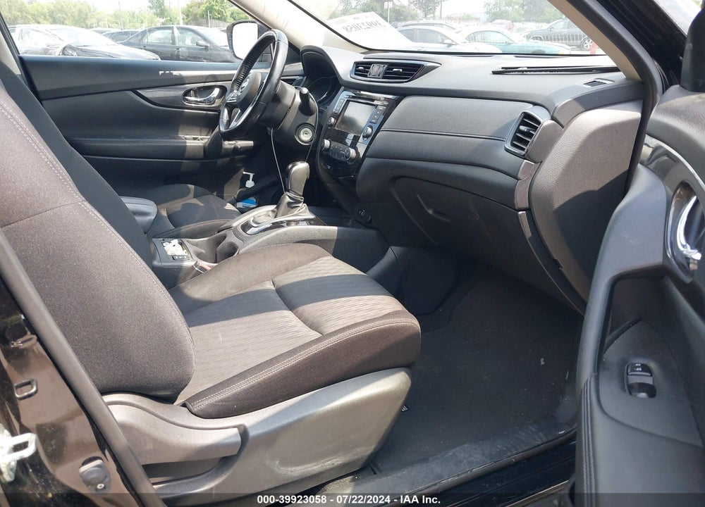 2020 NISSAN ROGUE S FWD VIN: JN8AT2MT0LW008102