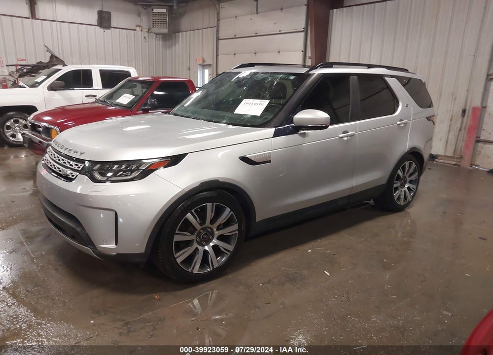 2017 LAND ROVER DISCOVERY HSE VIN: SALRRBBK4HA031225