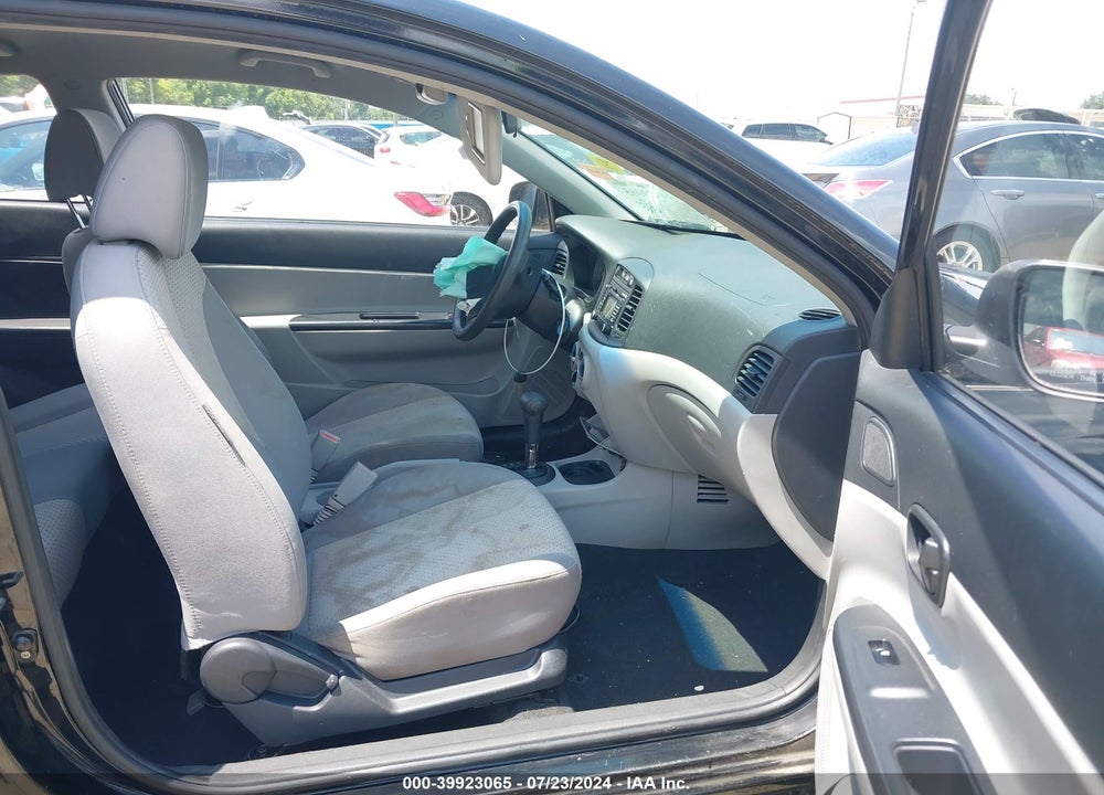 2010 HYUNDAI ACCENT GS VIN: KMHCM3AC4AU160738