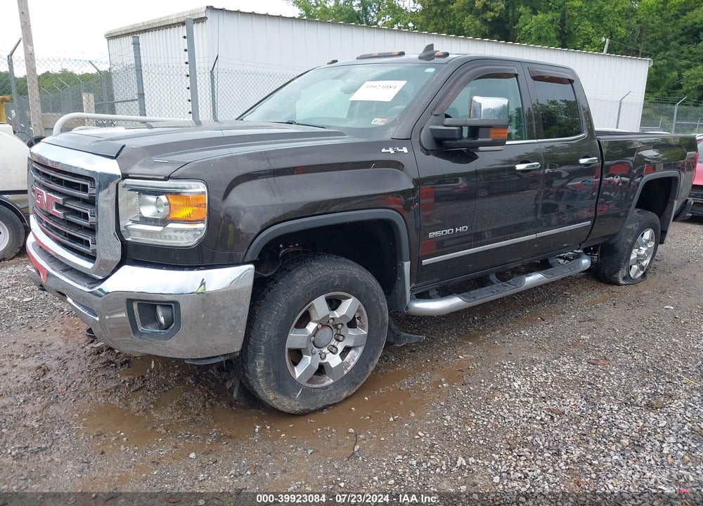 2018 GMC SIERRA 2500HD SLT VIN: 1GT22TEG2JZ165507