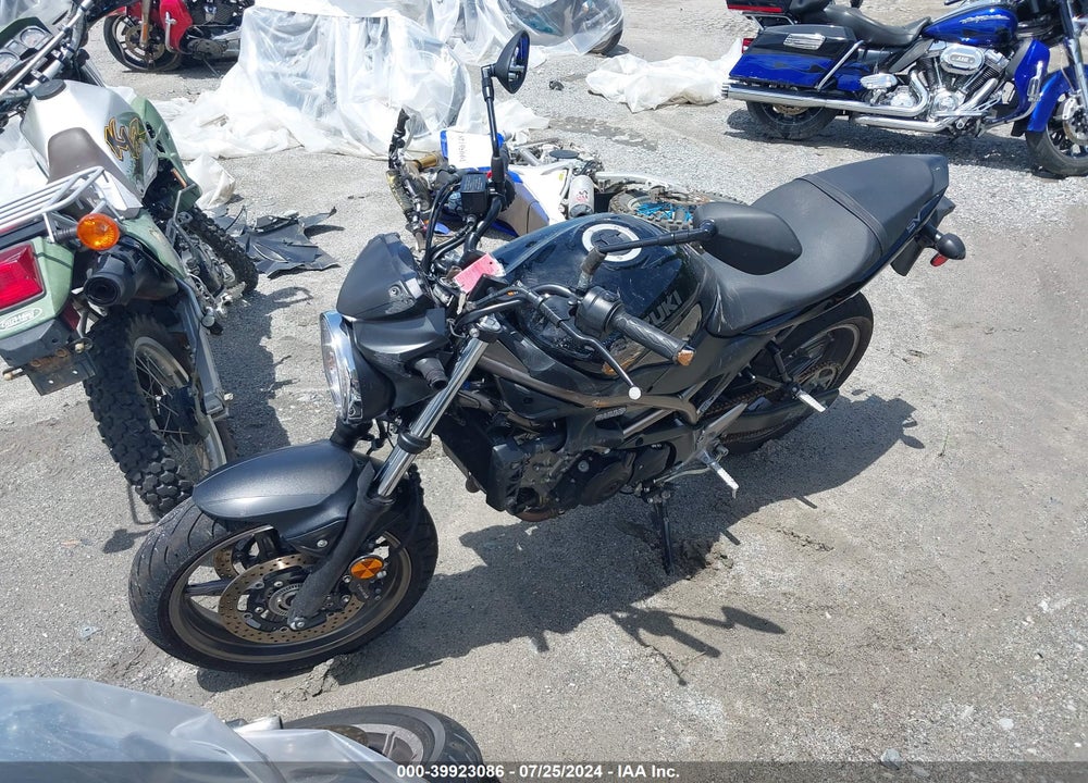 2024 SUZUKI SV650 A/X VIN: JS1VP55B5R7100196
