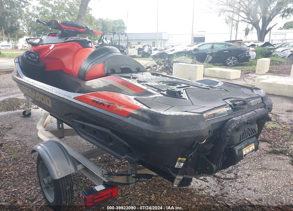 2020 SEADOO --- VIN: YDV27966K920