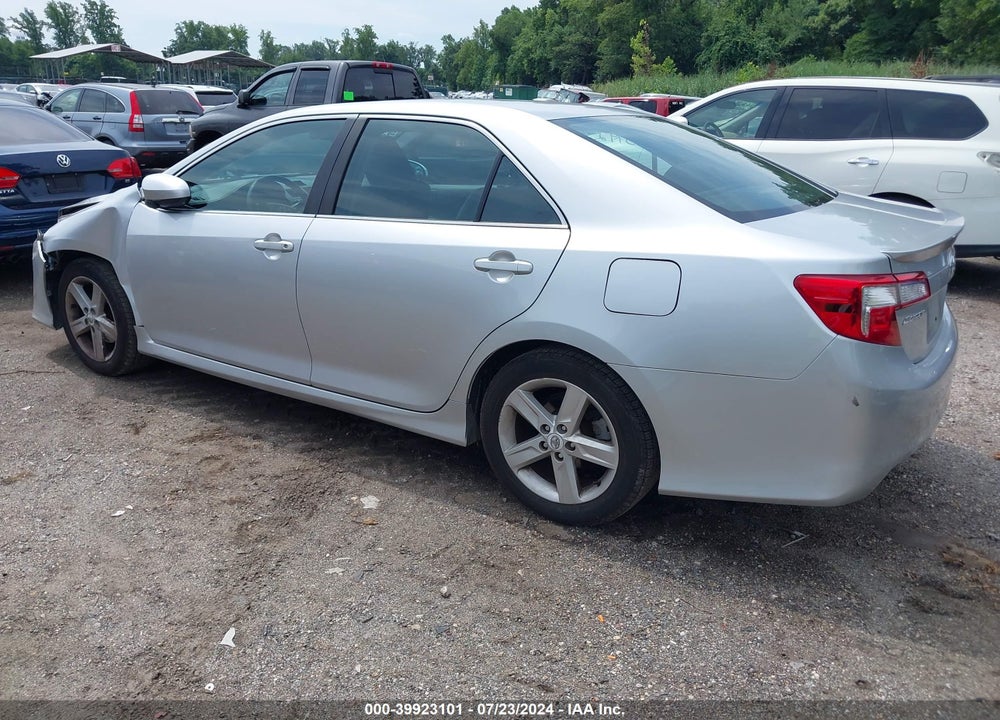 2012 TOYOTA CAMRY SE VIN: 4T1BF1FK4CU095256