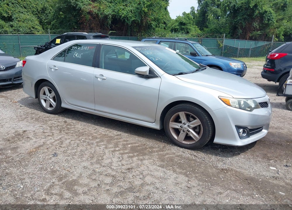 2012 TOYOTA CAMRY SE VIN: 4T1BF1FK4CU095256