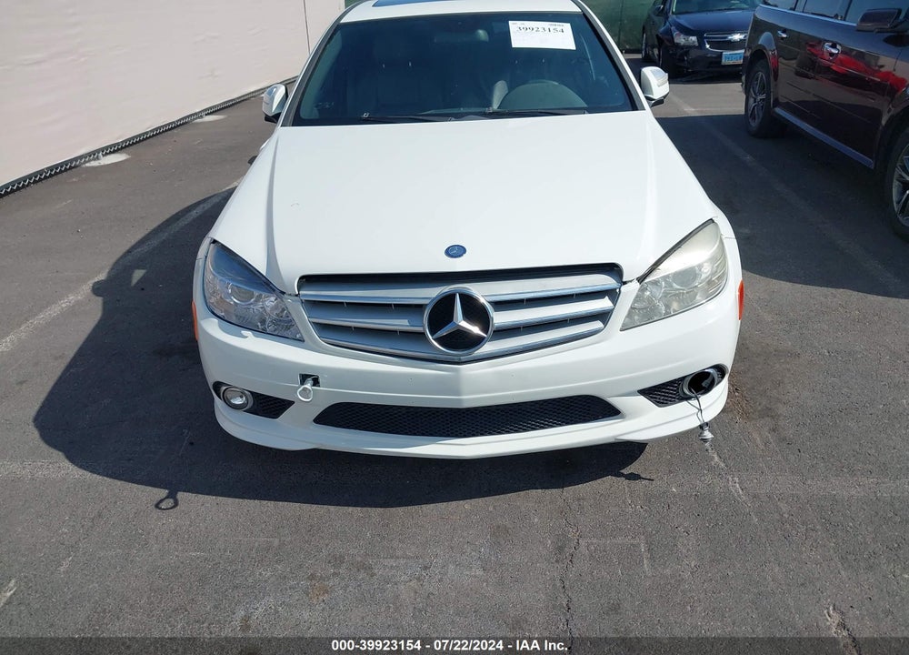 2009 MERCEDES-BENZ C 300 LUXURY/SPORT VIN: WDDGF54X89R063671