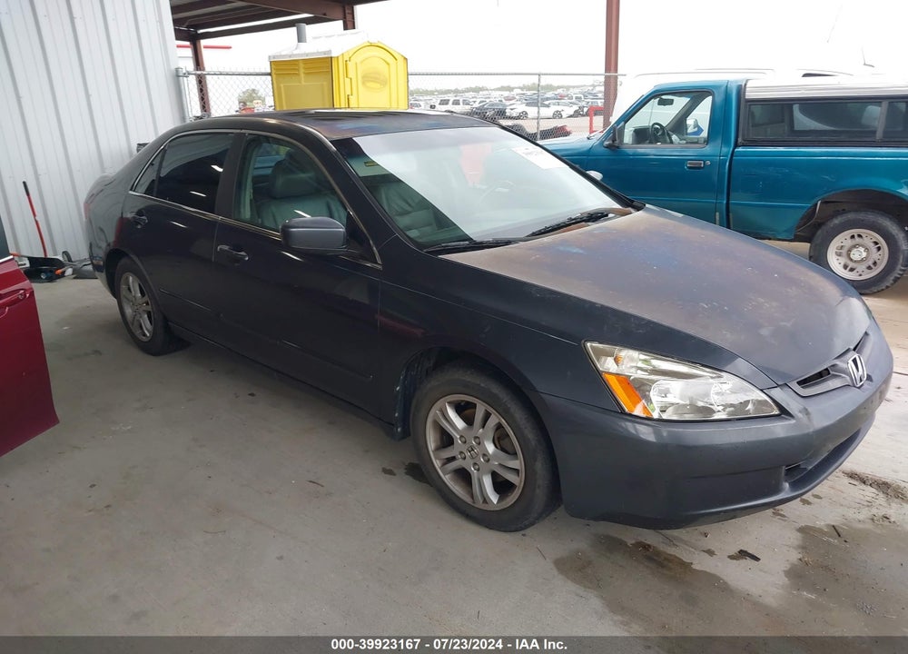 2005 HONDA ACCORD 2.4 EX VIN: 1HGCM56805A100212