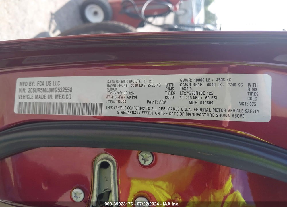 2021 RAM 2500 BIG HORN MEGA CAB 4X4 6'4 BOX VIN: 3C6UR5ML0MG532558