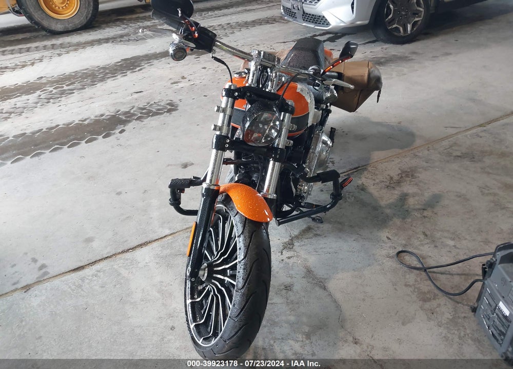 2023 HARLEY-DAVIDSON FXBR VIN: 1HD1YEZ11PB041661