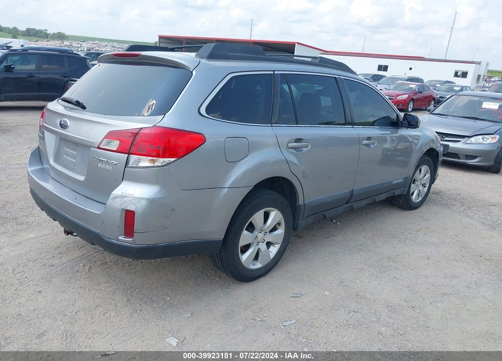 2010 SUBARU OUTBACK 2.5I PREMIUM VIN: 4S4BRBCC0A3348571