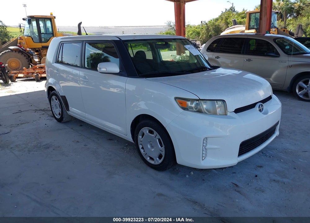 2013 SCION XB VIN: JTLZE4FE7DJ037991