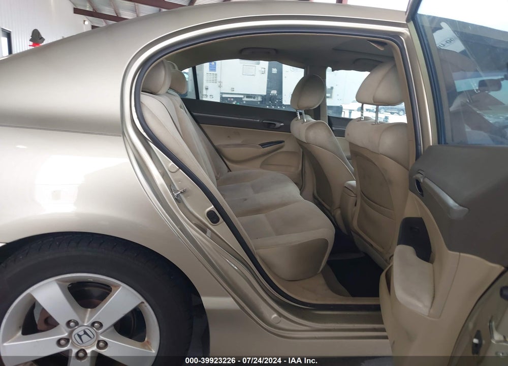 2007 HONDA CIVIC EX VIN: 1HGFA16827L010579