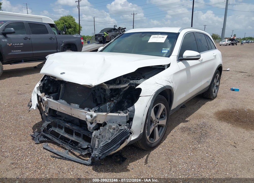 2019 MERCEDES-BENZ GLC 300 VIN: WDC0G4JB2KV123107