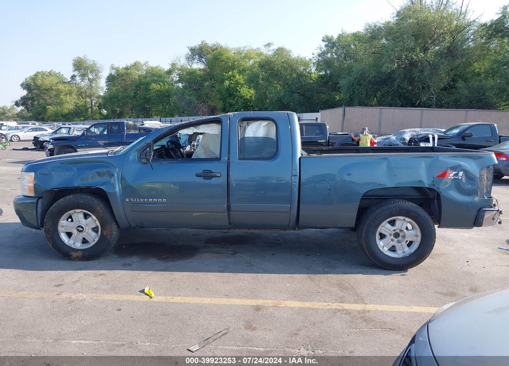 2007 CHEVROLET SILVERADO 1500 LT1 VIN: 2GCEK19J871612950