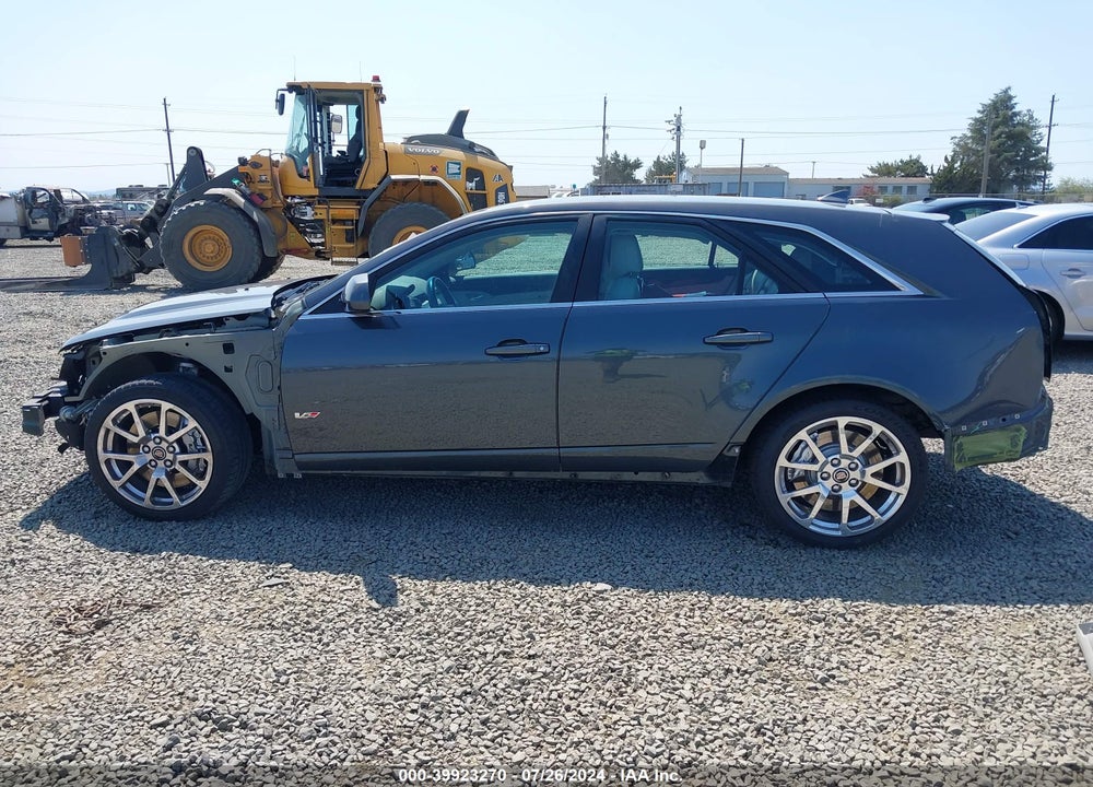 2013 CADILLAC CTS-V VIN: 1G6DV8EP2D0141958