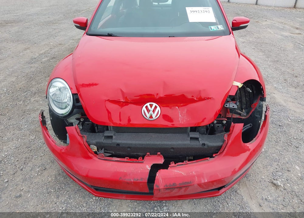 2012 VOLKSWAGEN BEETLE 2.5L VIN: 3VWJP7AT3CM641577