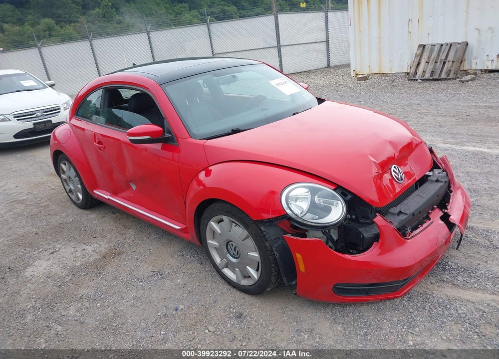 2012 VOLKSWAGEN BEETLE 2.5L VIN: 3VWJP7AT3CM641577