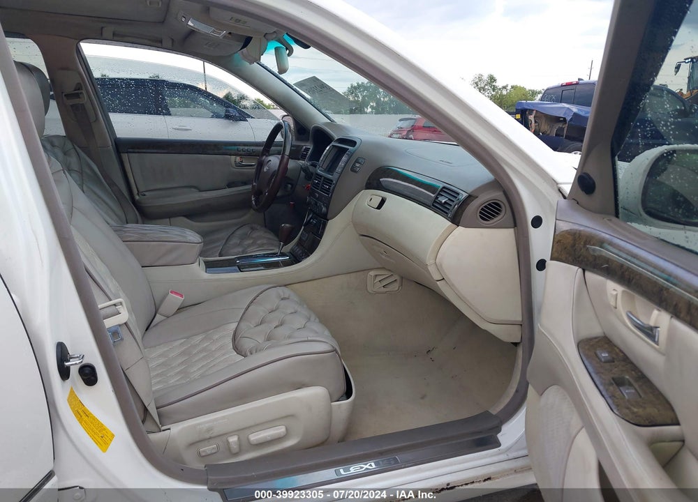 2002 LEXUS LS 430 VIN: JTHBN30F520078176
