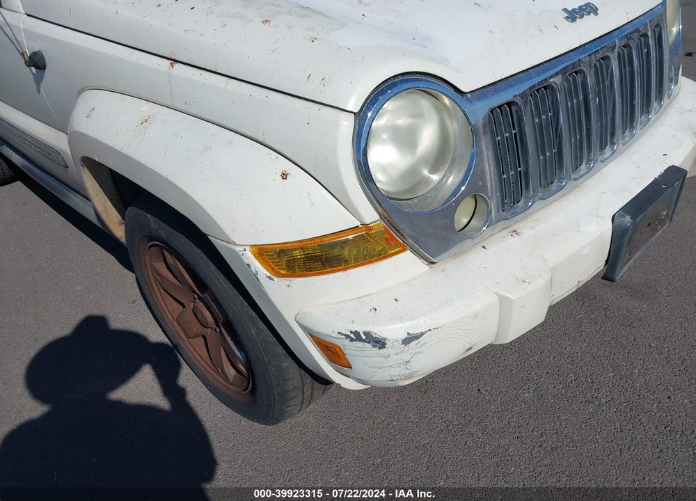 2005 JEEP LIBERTY LIMITED EDITION VIN: 1J4GL58K75W564347