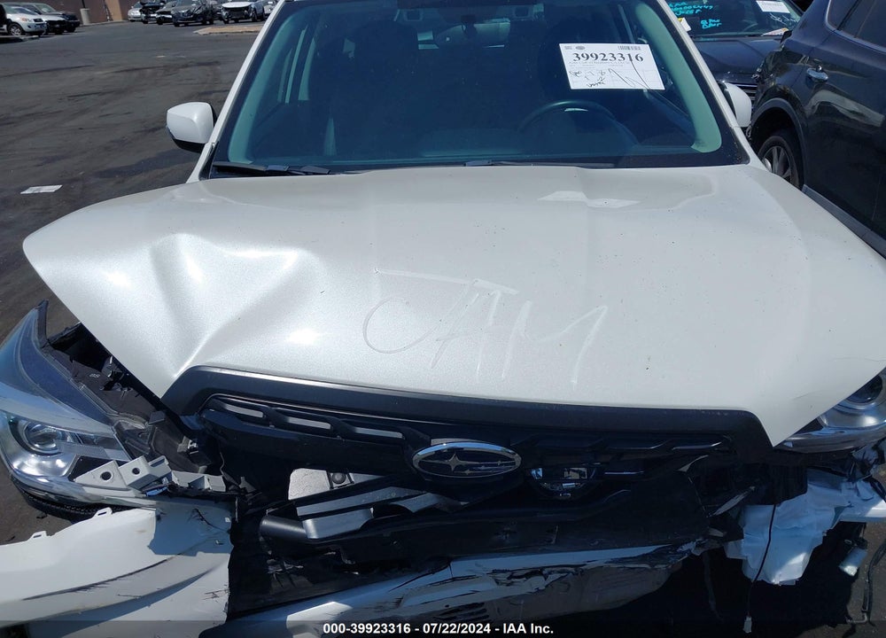 2018 SUBARU FORESTER 2.0XT TOURING VIN: JF2SJGWC2JH580789