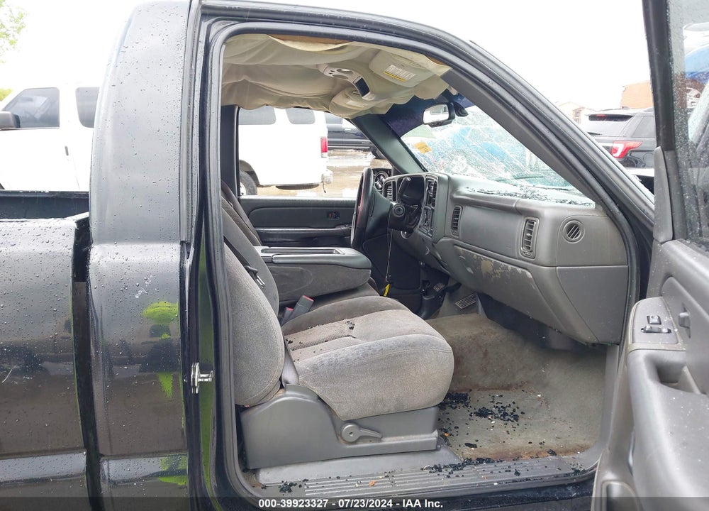 2005 CHEVROLET SILVERADO 1500 LS VIN: 1GCEC14V45Z237263