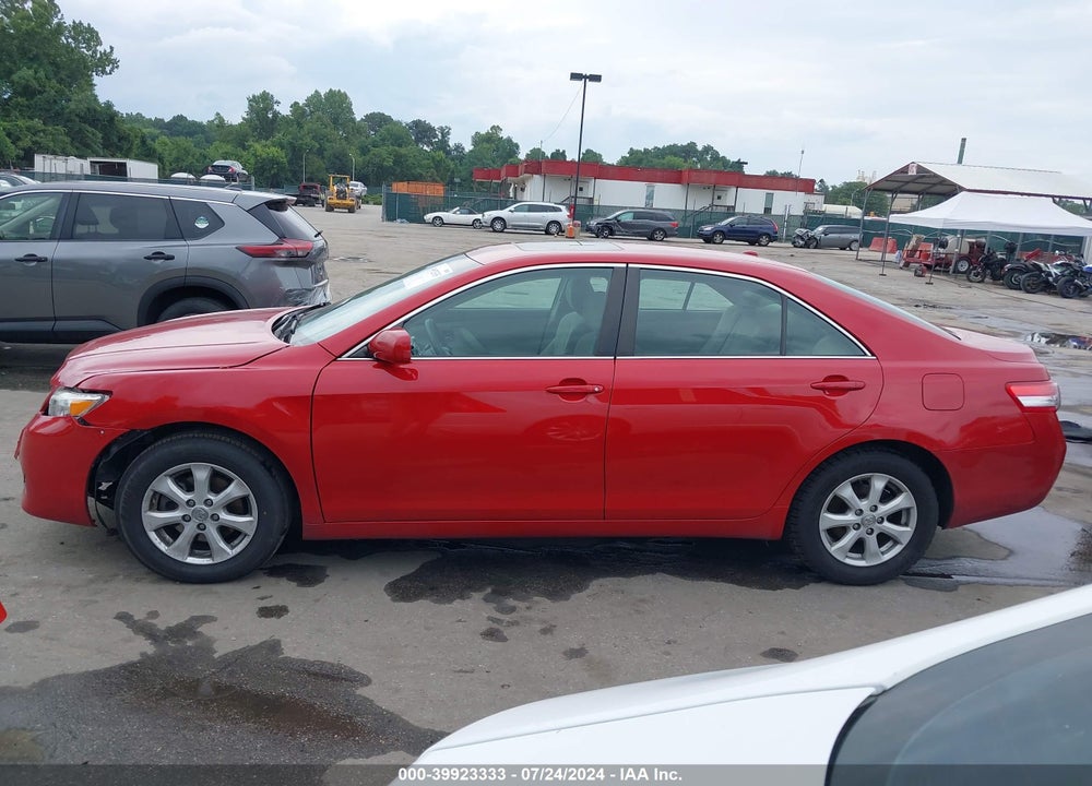 2011 TOYOTA CAMRY LE VIN: 4T1BF3EK3BU143471