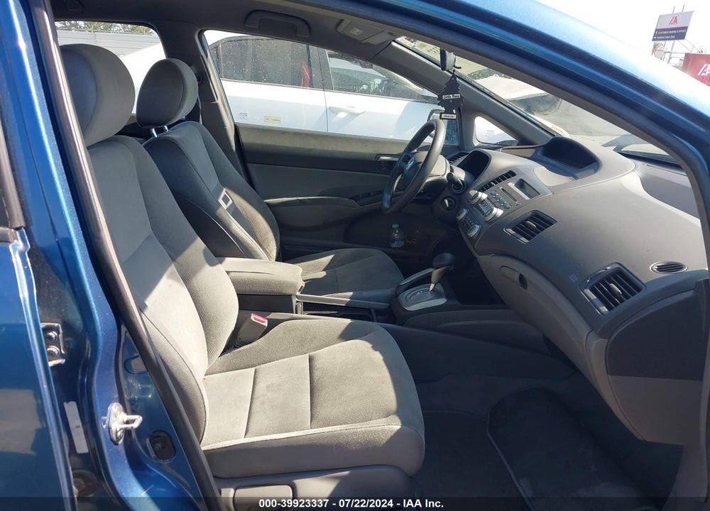 2008 HONDA CIVIC SDN VIN: 1HGFA16528L030466