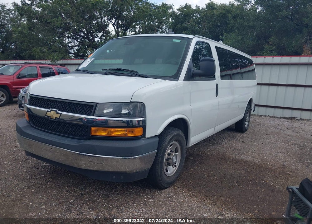 2020 CHEVROLET EXPRESS PASSENGER RWD 3500 EXTENDED WHEELBASE LT VIN: 1GAZGPFG6L1153442
