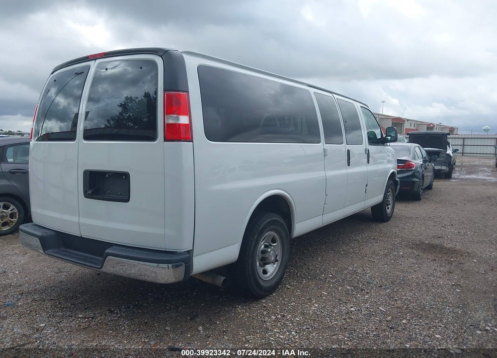 2020 CHEVROLET EXPRESS PASSENGER RWD 3500 EXTENDED WHEELBASE LT VIN: 1GAZGPFG6L1153442