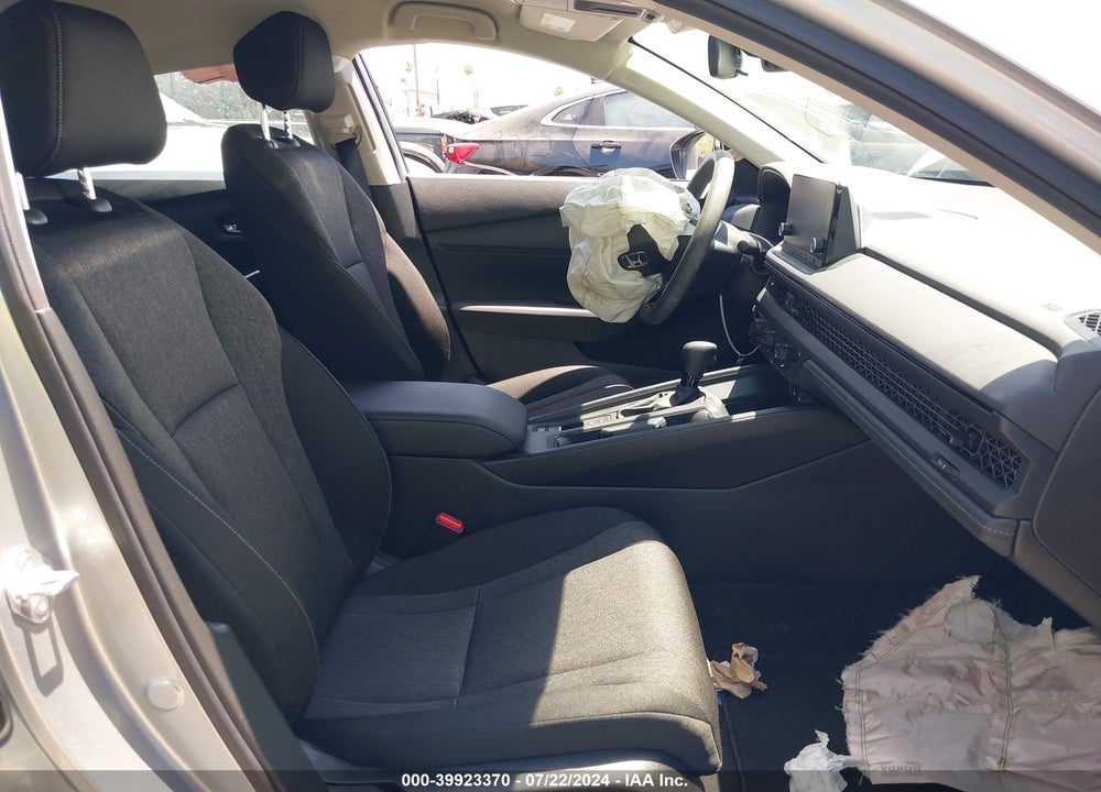 2024 HONDA ACCORD LX VIN: 1HGCY1F29RA007767