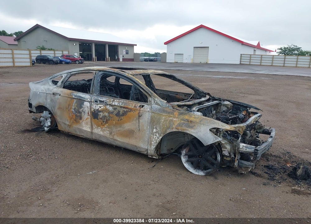 2013 FORD FUSION SE VIN: 3FA6P0H70DR176548
