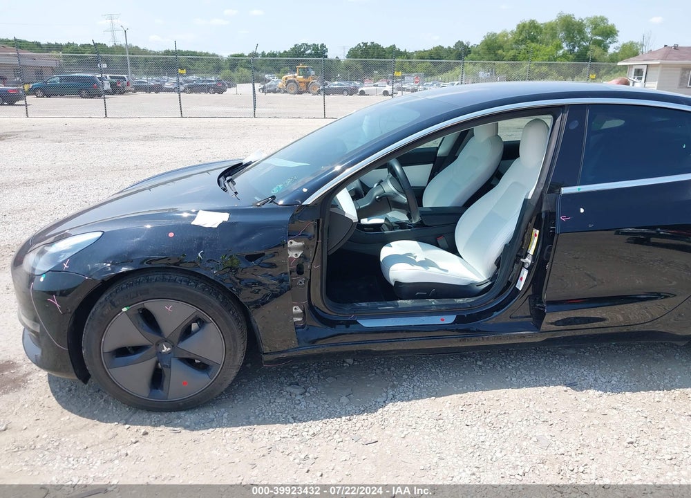 2018 TESLA MODEL 3 LONG RANGE/PERFORMANCE VIN: 5YJ3E1EB7JF170552