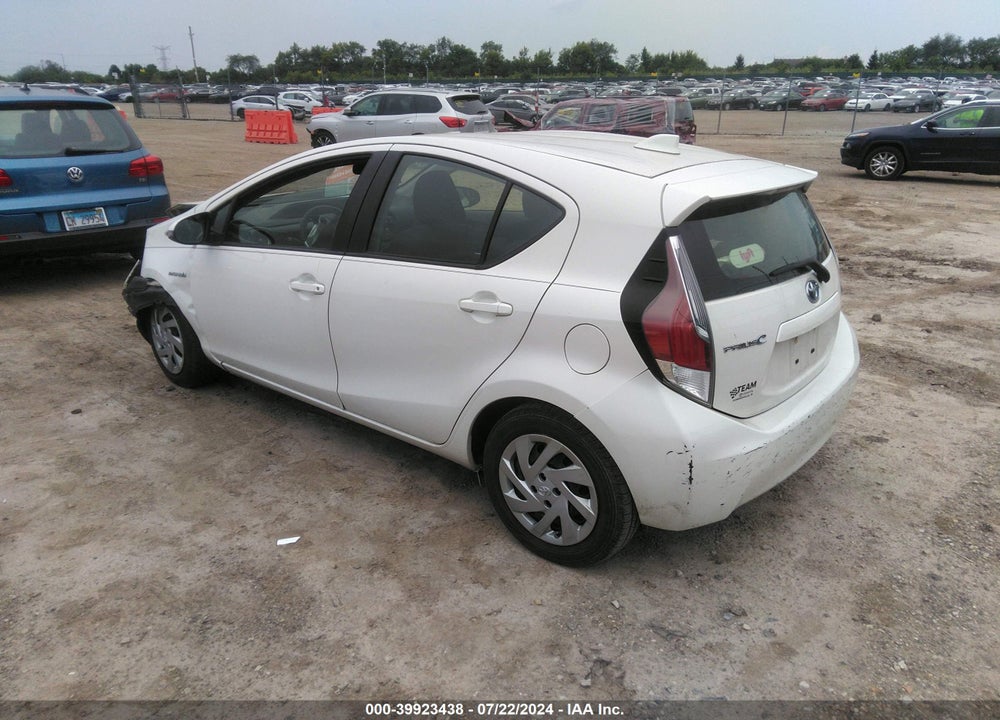 2015 TOYOTA PRIUS C TWO VIN: JTDKDTB36F1580296