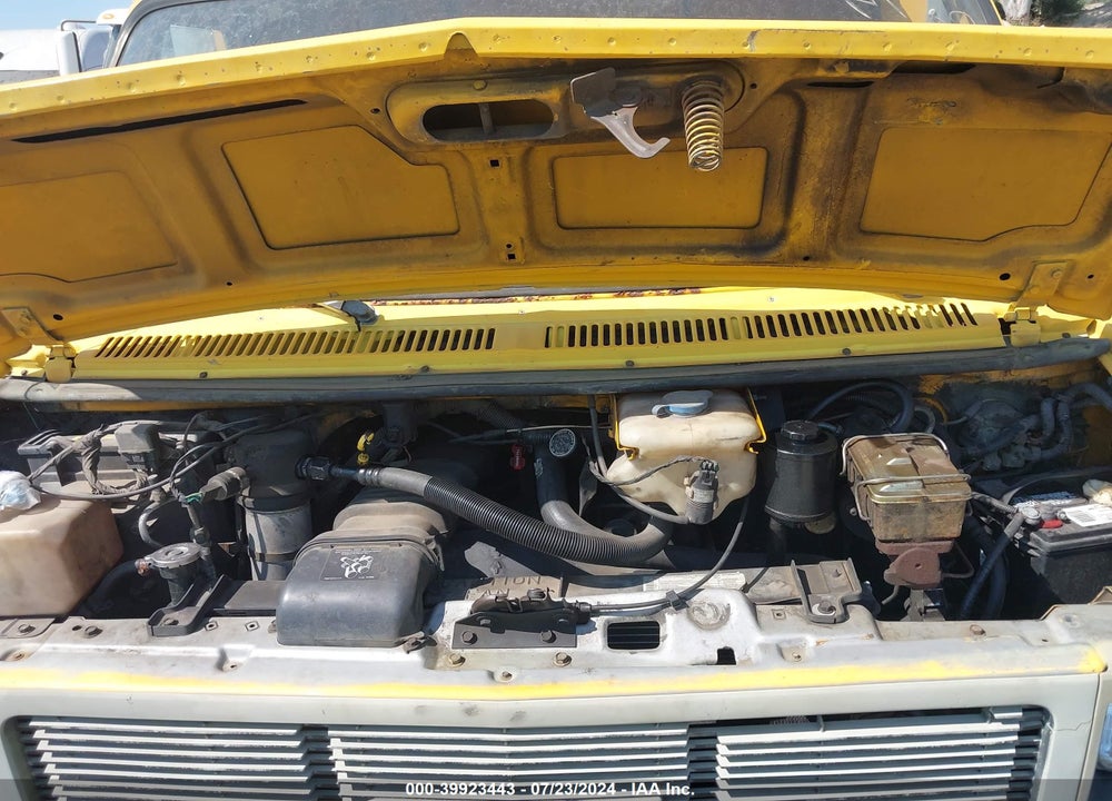 1992 GMC CUTAWAY VAN G3500 VIN: 2GDHG31K8N4516242
