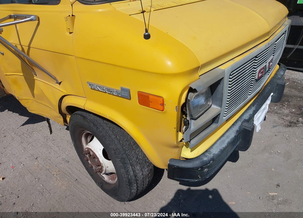 1992 GMC CUTAWAY VAN G3500 VIN: 2GDHG31K8N4516242
