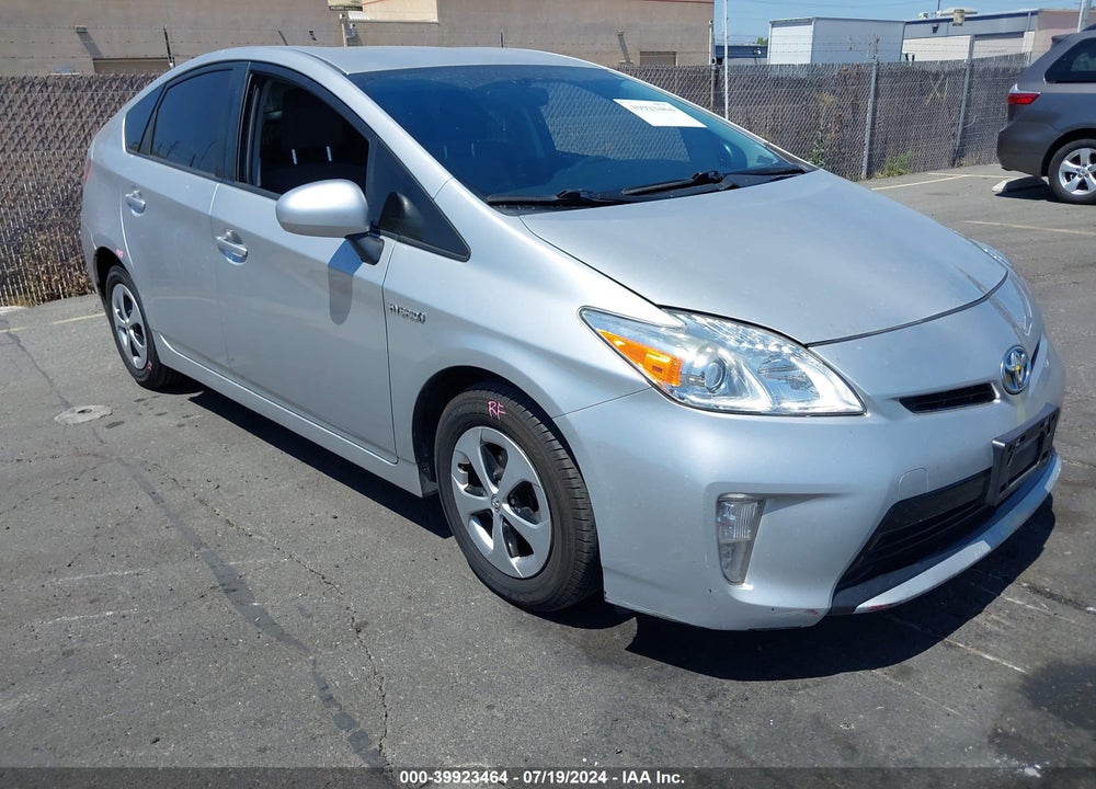 2015 TOYOTA PRIUS TWO VIN: JTDKN3DU7F0484573