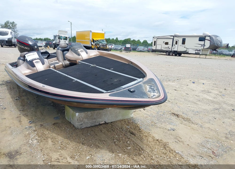 2007 RANGER BASS 22FT BOAT/AND MOTOR VIN: RNG04161F607