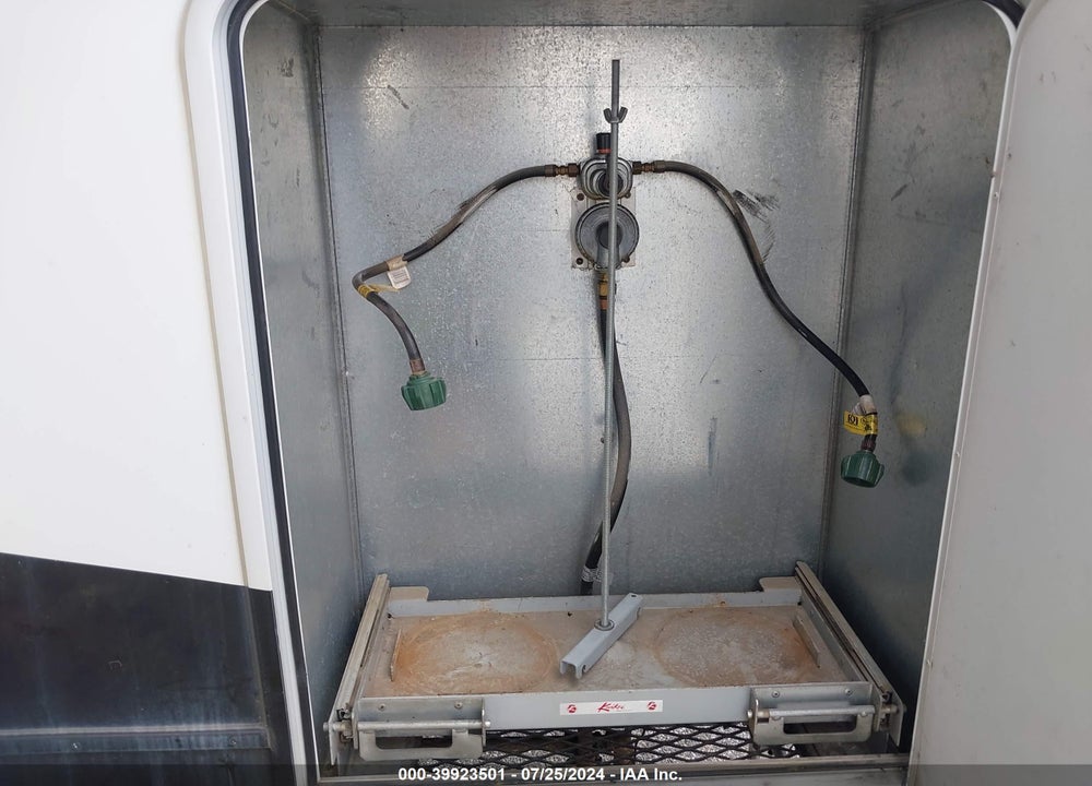 2007 CARRI-LITE FIFTH WHEEL SERIES VIN: 16F62C5RX71B16357